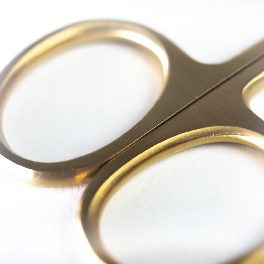 𝗕𝗲𝗿𝗹𝗶𝗻 - 𝘊𝘶𝘳𝘷𝘦 𝘊𝘶𝘵𝘪𝘤𝘶𝘭𝘦 𝘚𝘤𝘪𝘴𝘴𝘰𝘳 - outils manucure - Manucure Russe Haute Couture